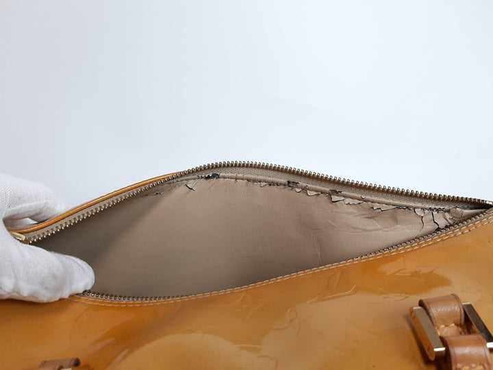 Louis Vuitton Vernis Bedford Hand Bag M91006 Vernis Monogram Yellow VI191810