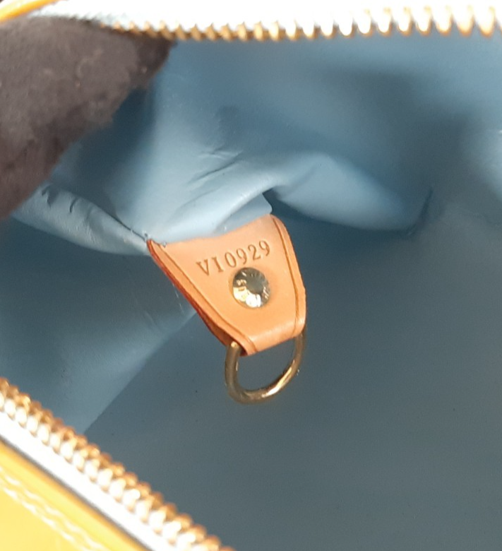 Louis Vuitton Vernis Bedford Hand Bag M91329 Vernis Monogram Green VI092915