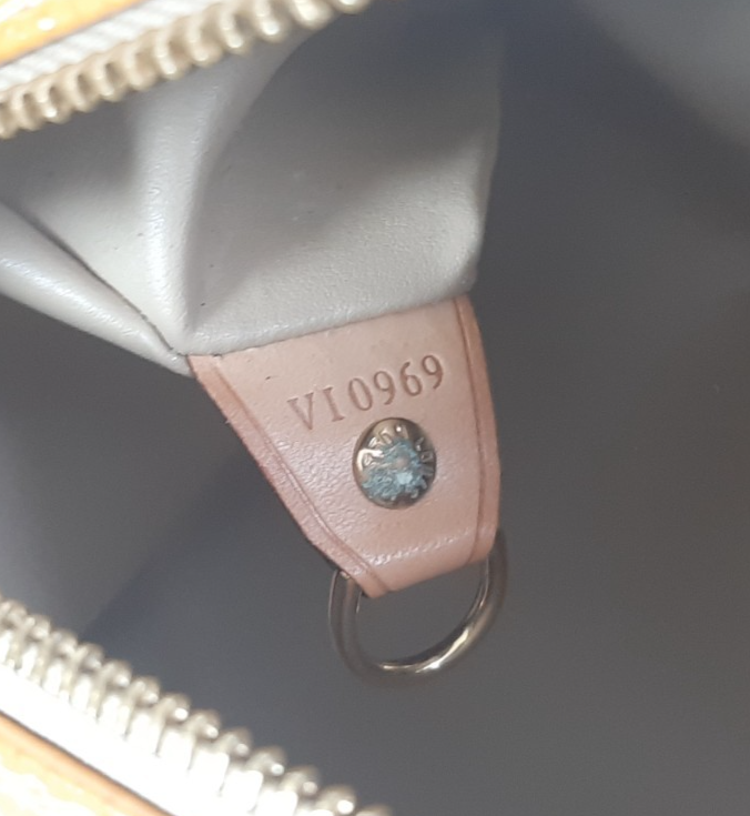 Louis Vuitton Vernis Bedford Hand Bag M91006 Vernis Monogram Yellow VI096915