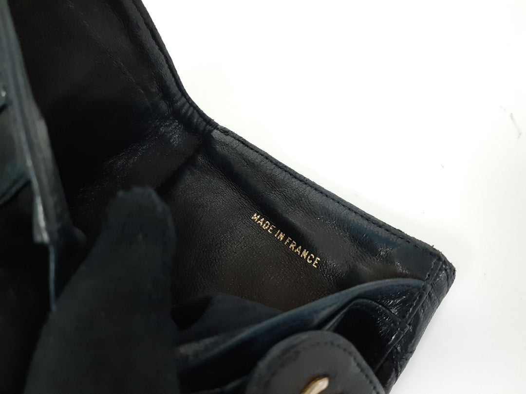 Chanel Bicolore Quilted Leather Folding Wallet Black CC Logo Silver9