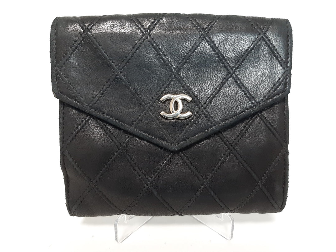 Chanel Quilted Leather Folding Wallet Black CC Logo Silver Guarantee Card3