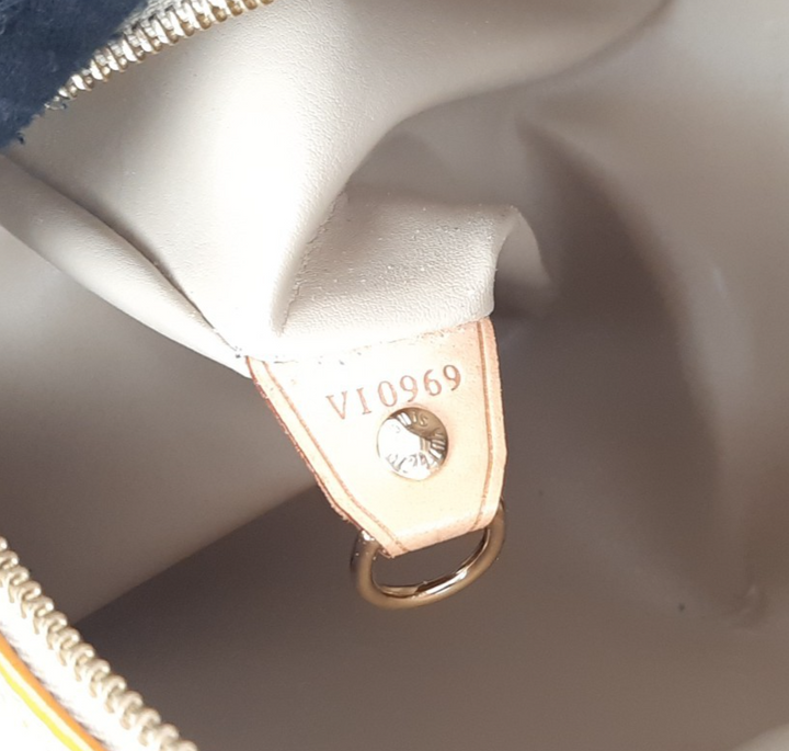 Louis Vuitton Vernis Bedford Hand Bag M91006 Monogram Yellow VI0969 Dust Bag12