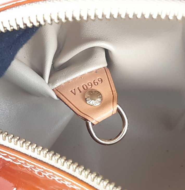 Louis Vuitton Vernis Bedford Hand Bag M91131 Vernis Monogram Brown VI096914