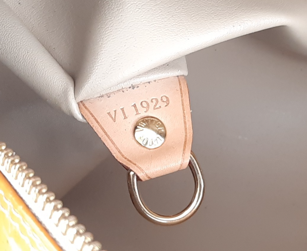 Louis Vuitton Vernis Bedford Hand Bag M91006 Monogram Yellow VI192917