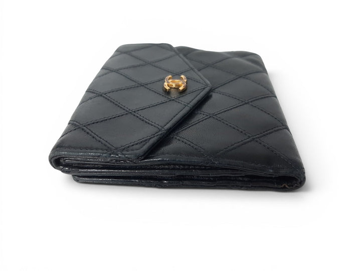 Chanel Bicolore Quilted Leather Folding Wallet Black CC Logo Silver Guarantee4