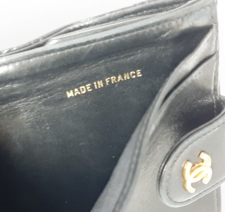 Chanel Bicolore Quilted Leather Folding Wallet Black CC Logo Silver Guarantee7