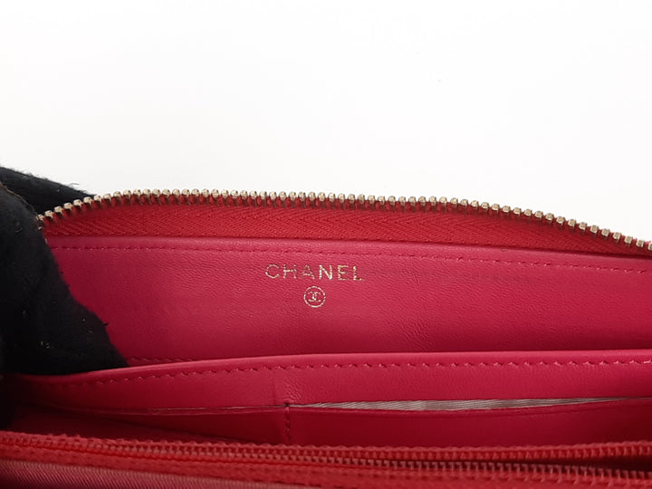 CHANEL Matelasse Quilted Pink Leather Zip Around Long Wallet CC Logo Used14