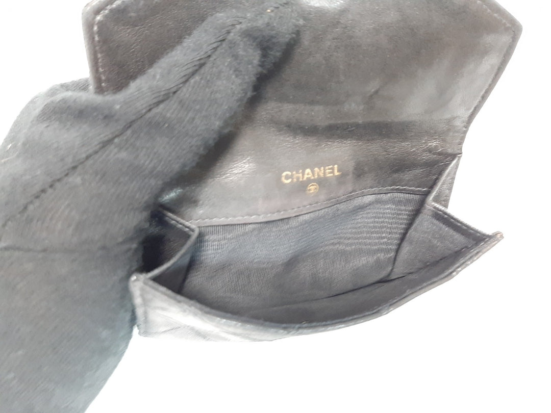 Chanel Quilted Leather Folding Wallet Black CC Logo Silver Guarantee Card13