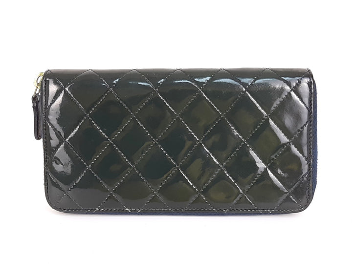 CHANEL Matelasse Quilted Navy Bkack Leather Zip Around Long Wallet CC Logo Used2