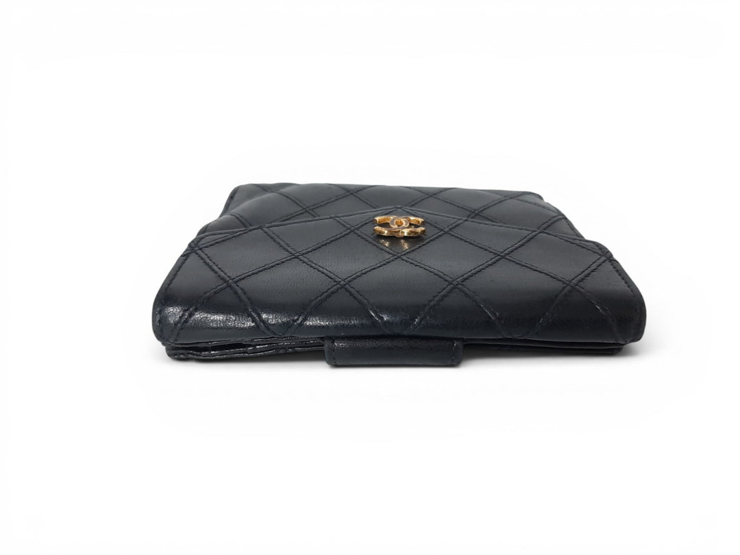 Chanel Bicolore Quilted Leather Folding Wallet Black CC Logo Silver Guarantee2