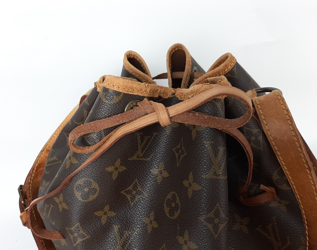 Louis Vuitton Monogram Noe Shoulder Bag Hand Bag Brown M42224 A289832