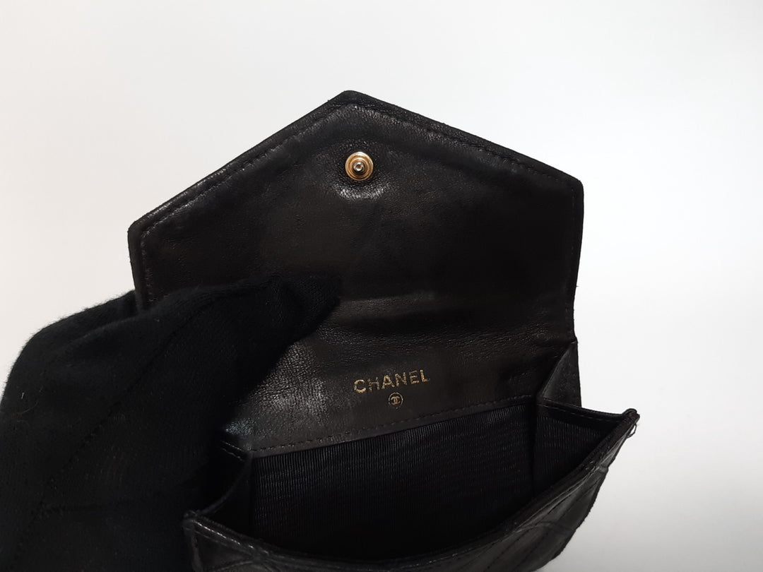 Chanel Quilted Leather Folding Wallet Black CC Logo Silver Guarantee Card10