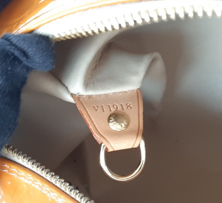 Louis Vuitton Vernis Bedford Hand Bag M91006 Monogram Yellow VI191813