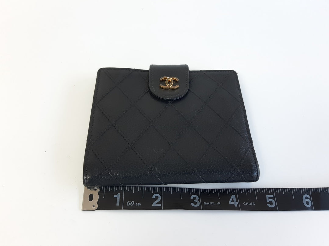 Chanel Bicolore Quilted Leather Folding Wallet Black CC Logo Silver10