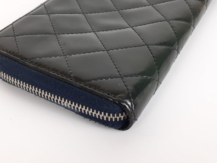 CHANEL Matelasse Quilted Navy Bkack Leather Zip Around Long Wallet CC Logo Used8