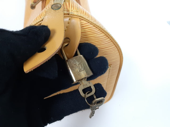 Louis Vuitton Handbag Speedy 25 Epi Leather M43019 Yellow Boston VI1914 Padlock4