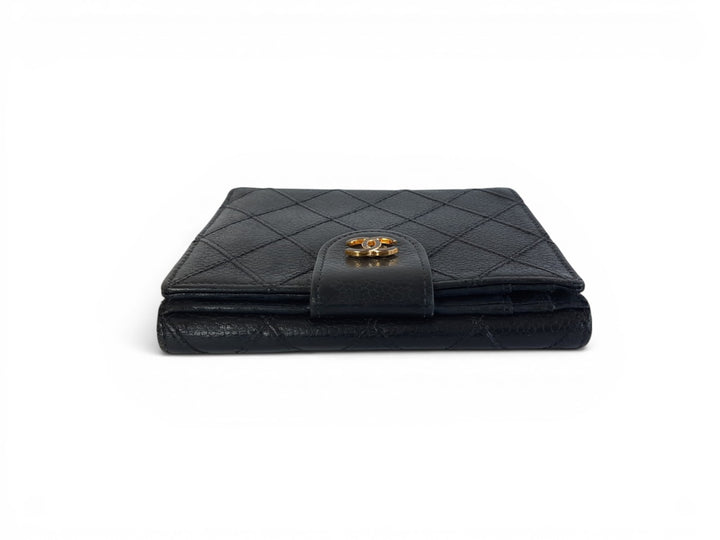 Chanel Bicolore Quilted Leather Folding Wallet Black CC Logo Silver4