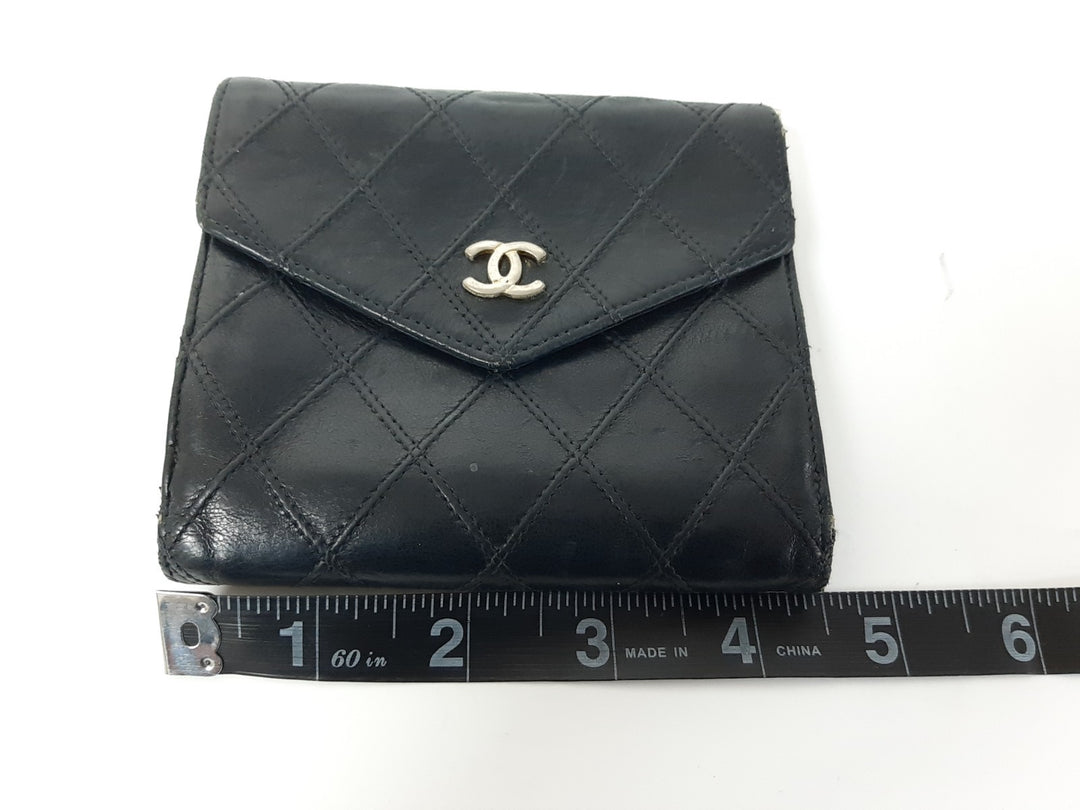 Chanel Bicolore Quilted Leather Folding Wallet Black CC Logo Silver11