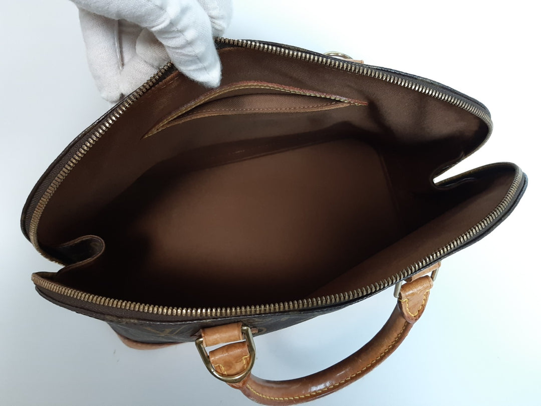 Louis Vuitton Monogram Alma Hand Bag Purse M51130 LV BA094715