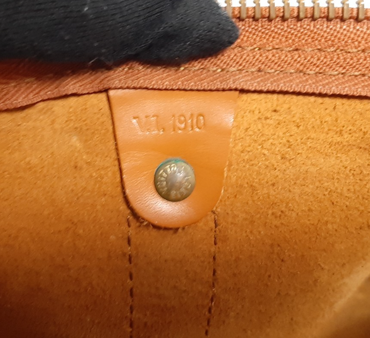 LOUIS VUITTON LV Monogram Epi Keepall 60 M42964 Brown MI1910 Boston Bag14