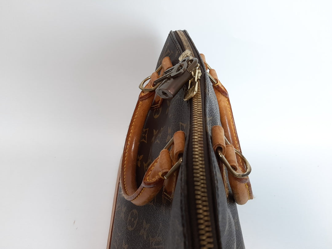 Louis Vuitton Monogram Alma Hand Bag Purse M51130 LV BA09479